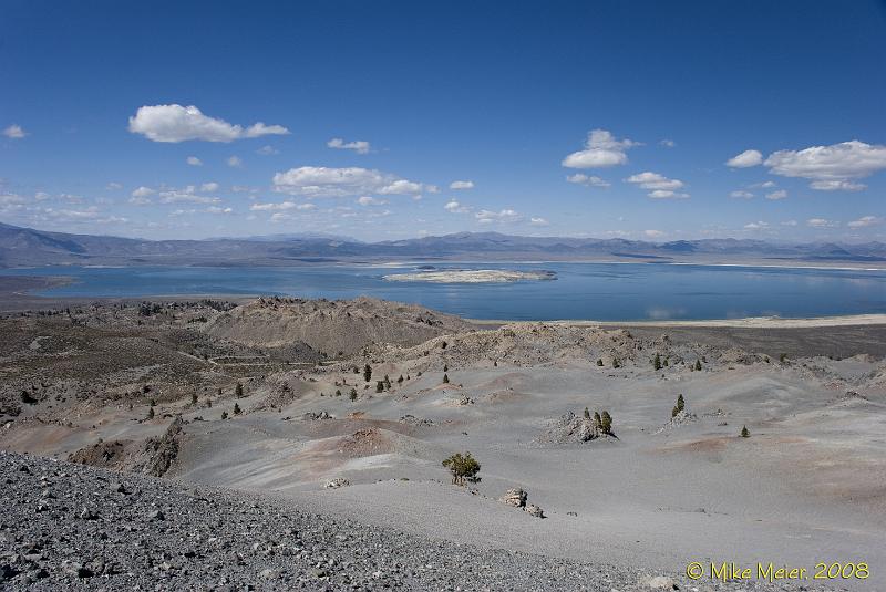MonoCraters-2007-08.jpg - Mono Lake from the Mono Craters