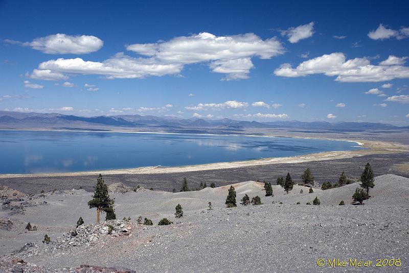 MonoCraters-2007-04.jpg - Mono Lake from the Mono Craters