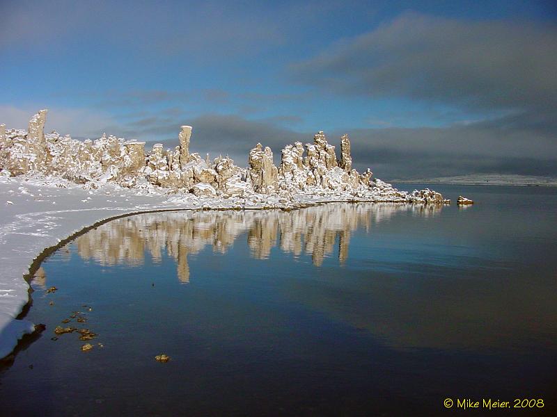MonoLake-2004-25.jpg - Mono Lake Fresh Snow Sunrise