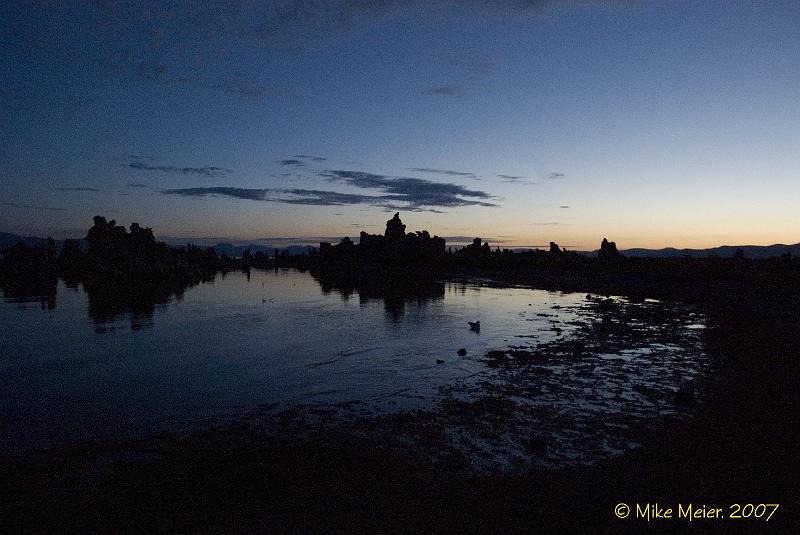 MonoLake-2007-22.jpg - Mono Lake, Sunrise