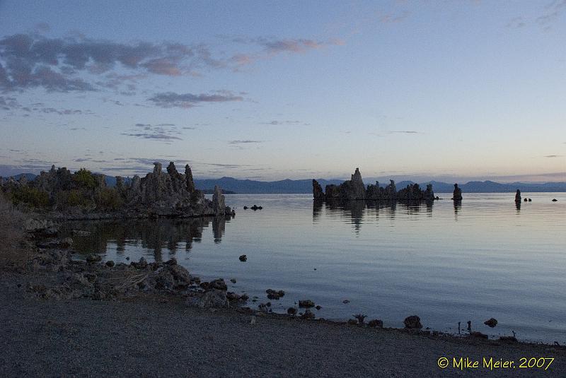 MonoLake-2007-25.jpg - Mono Lake, Sunrise
