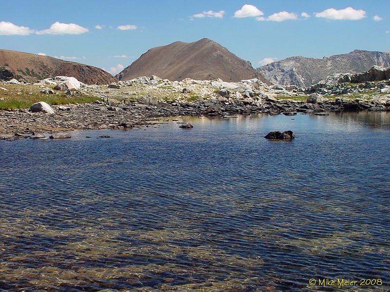Tioga2003-05.jpg - Small lake on the crest above Saddlebag Lake, looking towards Tioga Peak
