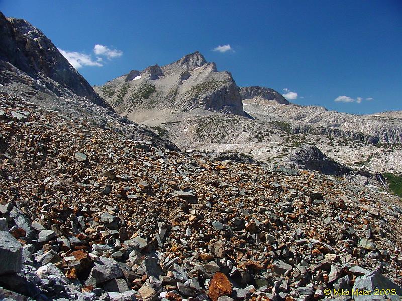 Tioga2003-09.jpg - Mount Conness, north peak