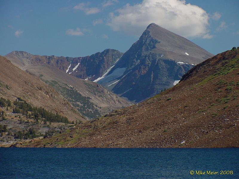 Tioga2003-13.jpg - Mount Dana (13,061'), from the north end of Saddlebag Lake (10,066')