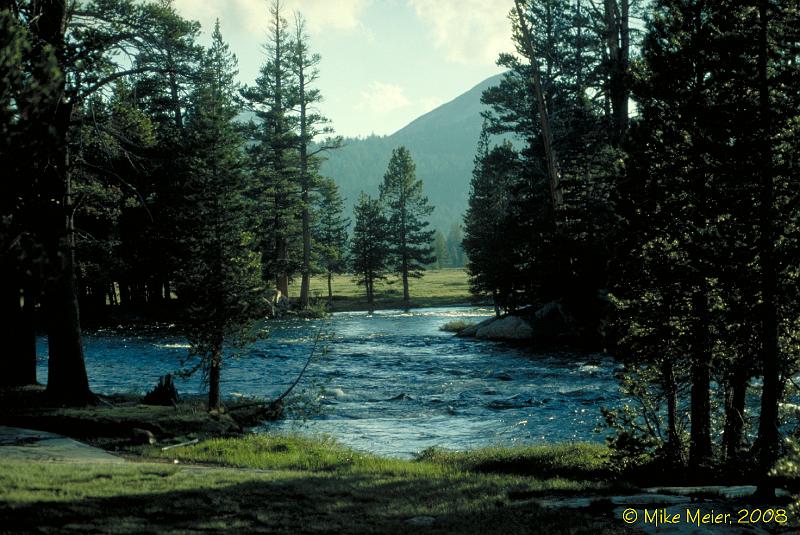 Yosemite-1999-185.jpg - Toulumne Meadows